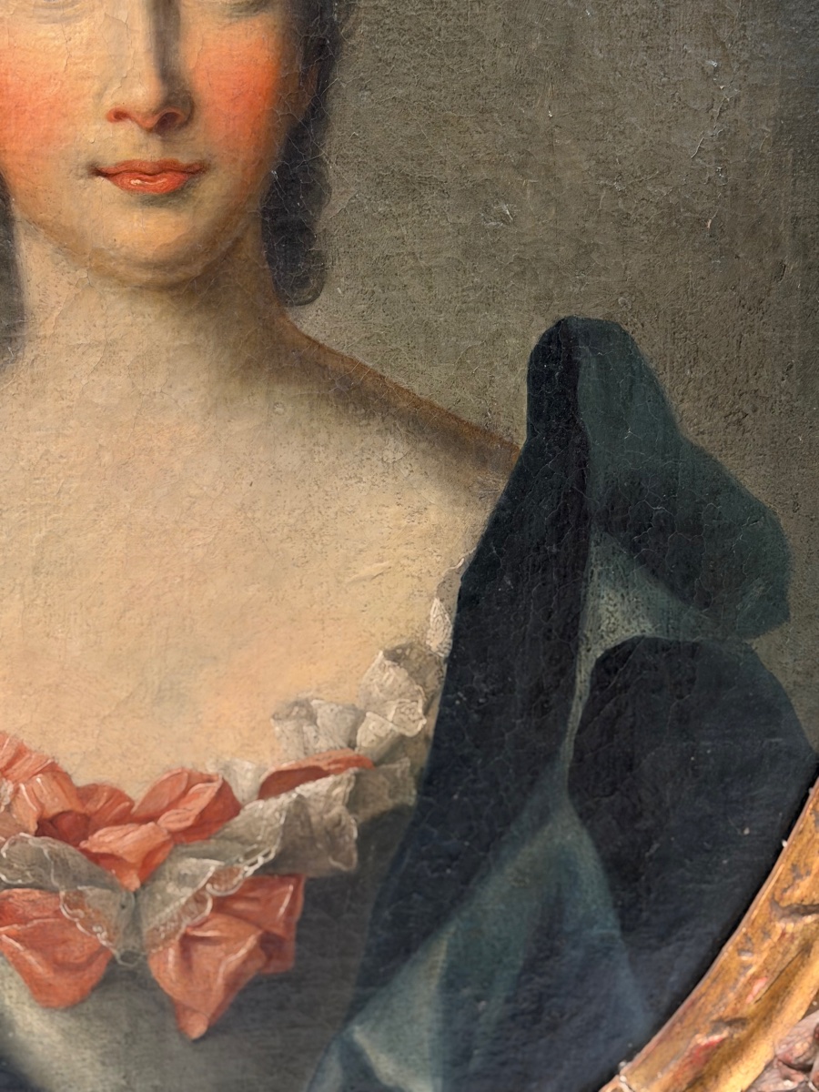École Française du XVIIIème portrait de femme en ovale - huile sur toile -photo-5