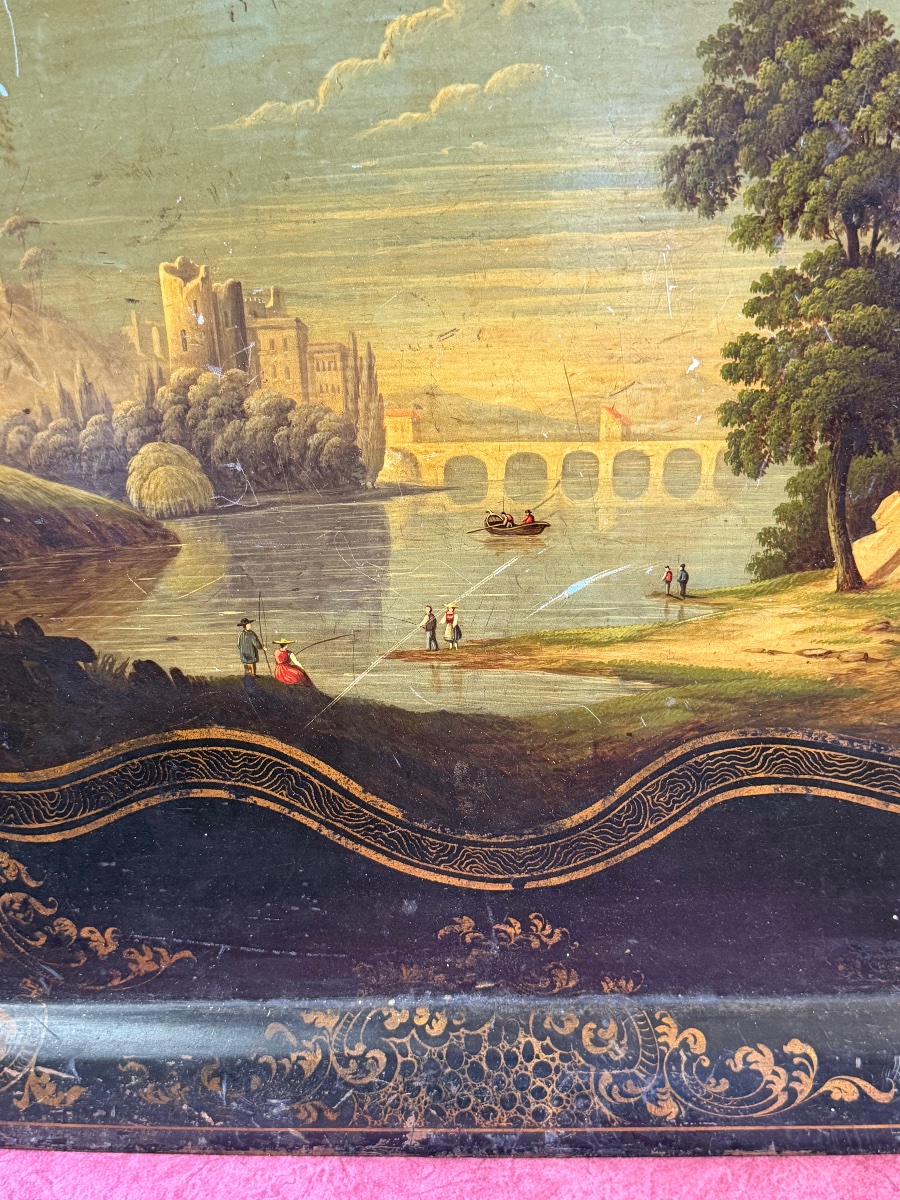 Grand plateau en tôle peint d’époque Napoléon III à décor de paysage et de fleurs  L 78 cm-photo-2