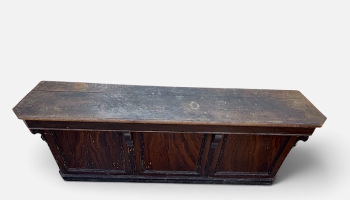 Comptoir de métier ou de magasin d’époque fin XIXème en chêne et peint imitation bois N°2 -photo-1