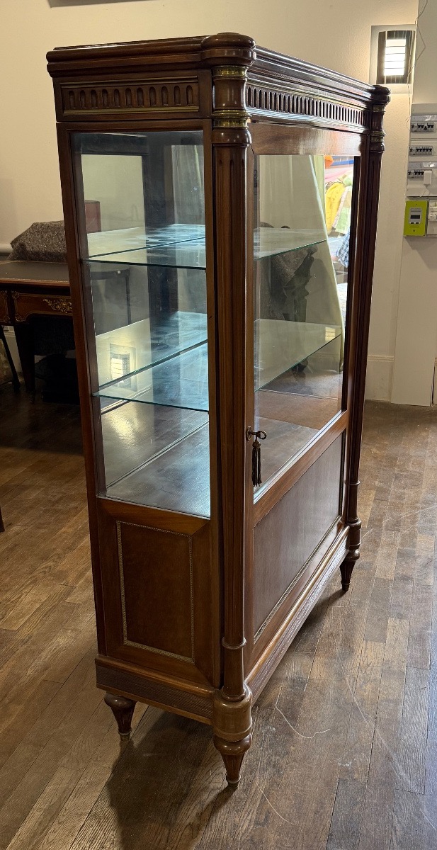 Sideboard—mahogany Display Cabinet In The Louis XVI Style, Circa 1900 -photo-3