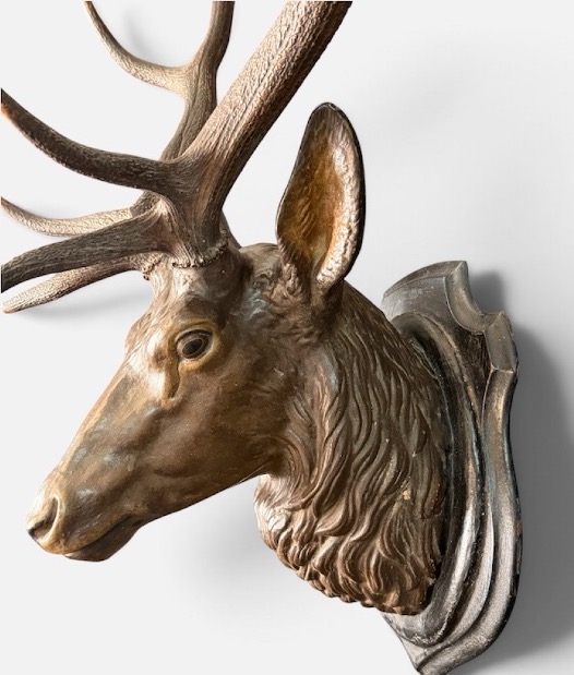 Polychrome Terracotta Stag Trophy From The Late 19th Century—hunting—stag's Head On A Shield
