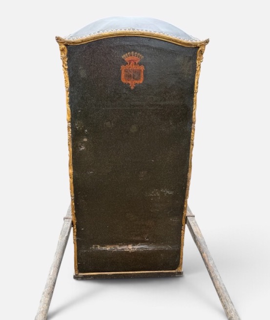 Chaise à porteur d’époque Louis XV - Armoiries d’alliance sous couronne comtale XVIIIème -photo-1