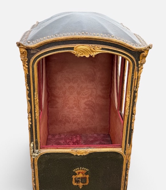 Chaise à porteur d’époque Louis XV - Armoiries d’alliance sous couronne comtale XVIIIème -photo-6