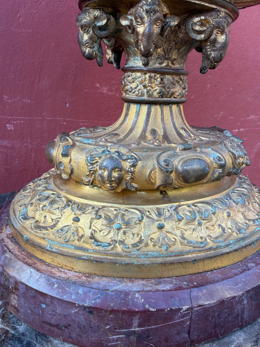 Importante coupe jardinière de style Néo renaissance en Bronze doré fondeur Graux Marly à Paris-photo-4