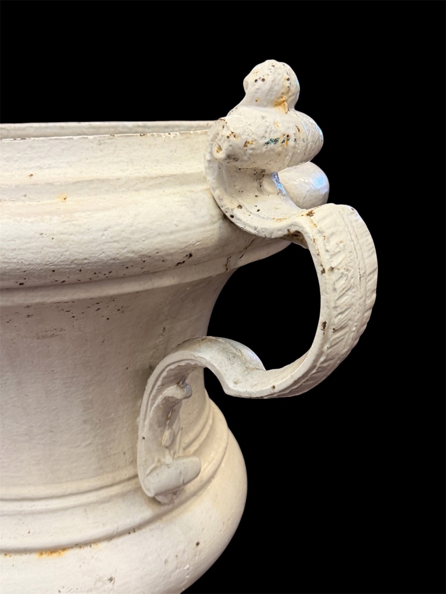 Importante paire de vases Médicis en fonte directoire époque fin XVIIIème  H 73cm -photo-2