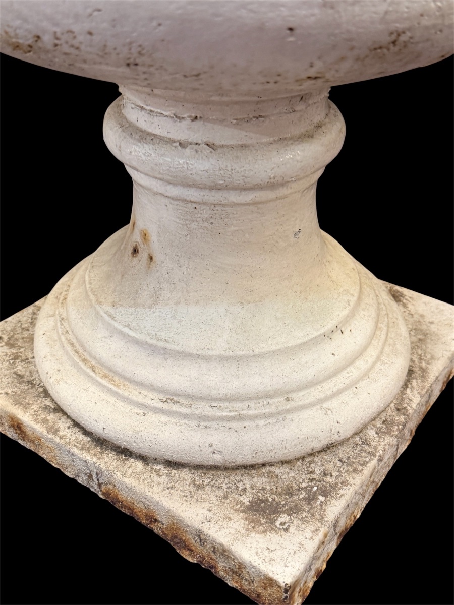 Importante paire de vases Médicis en fonte directoire époque fin XVIIIème  H 73cm -photo-3