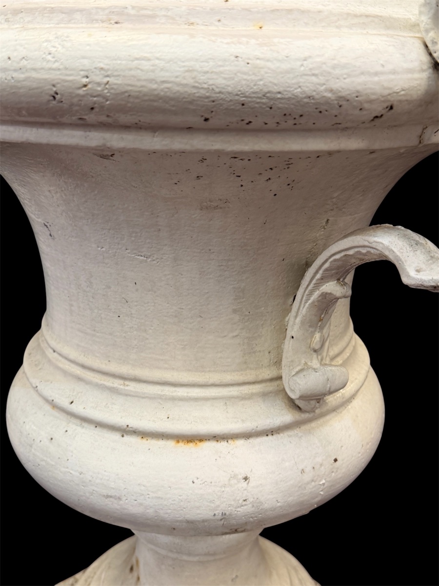 Importante paire de vases Médicis en fonte directoire époque fin XVIIIème  H 73cm -photo-4
