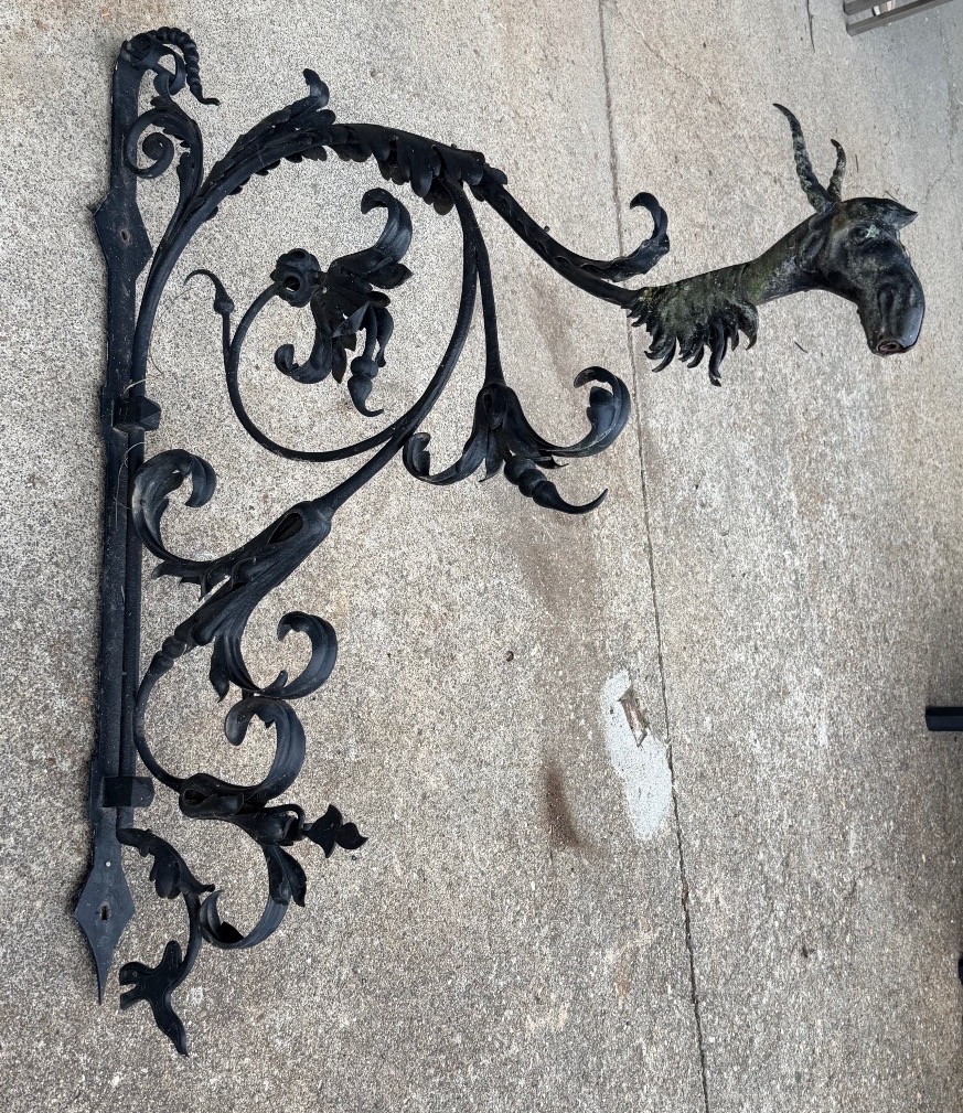 Ancienne potence en fer forgé pour enseigne ou lanterne d’époque fin XVIIIème ou début XIXème -photo-2