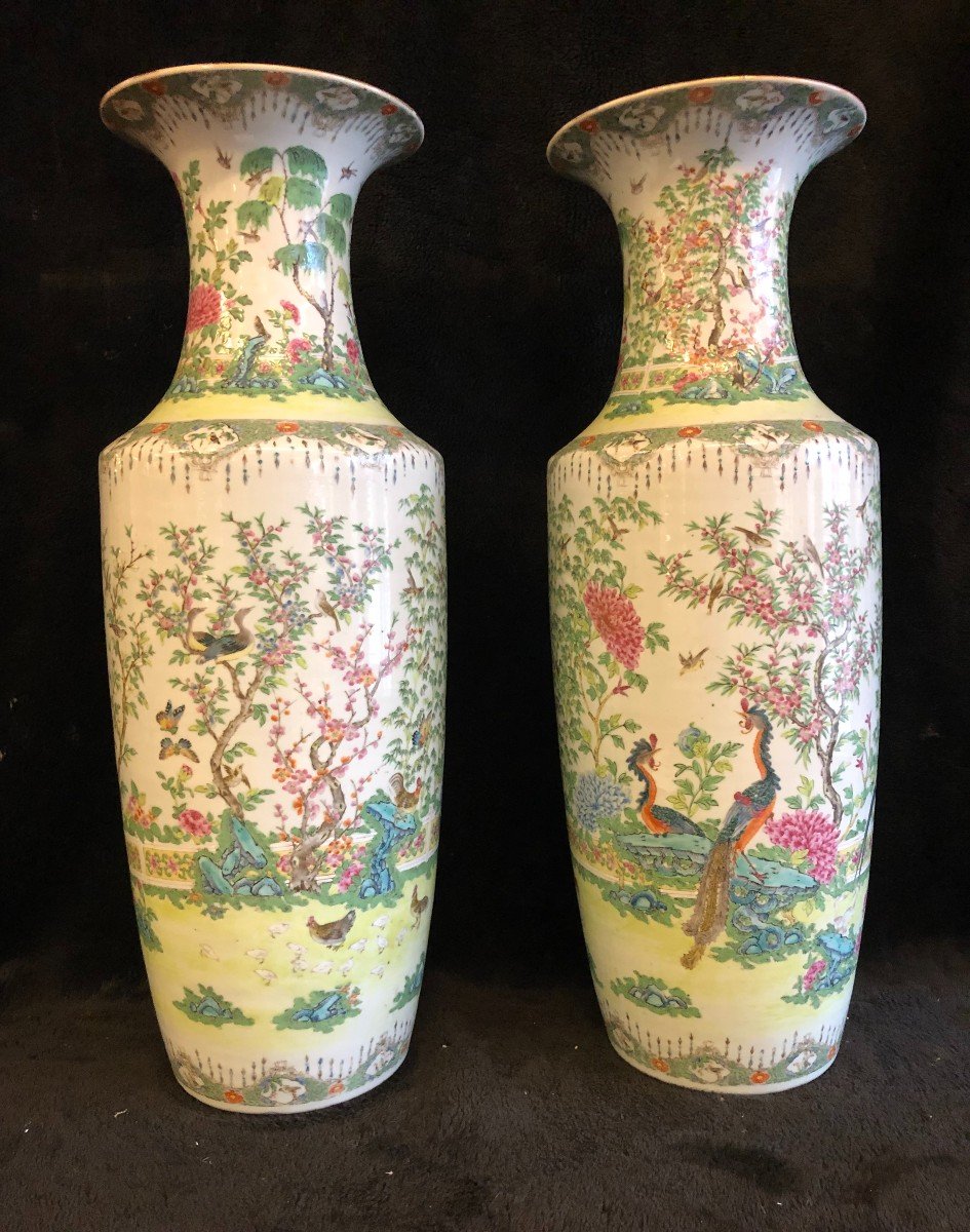 Grande Paire De Vases En Porcelaine De Chine Canton époque XIXème H 64 Cm