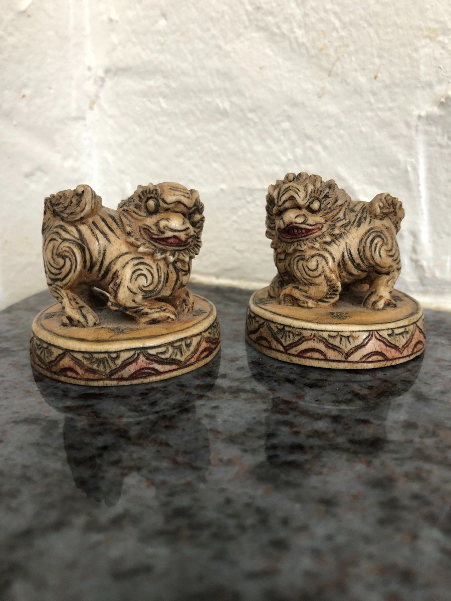 Pair Of Chinese Ivory Carvings "fo Dogs" - Okimono-photo-2