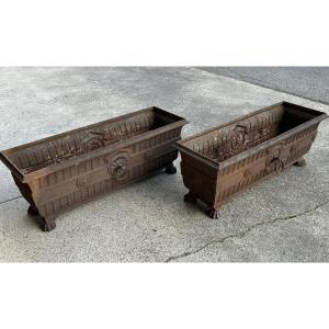 Important Pair Of Claw Feet Planters In Cast Iron From The XIXth Century - L 100 Cm