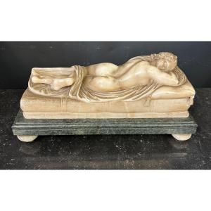 Sleeping Hermaphrodite - Alabaster Sculpture After The Antique Empire Period Early 19th Century