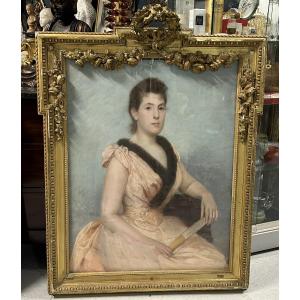 Josè FRAPPA (1854-1904) Pastel - jeune femme à l’éventail - portrait daté 1889