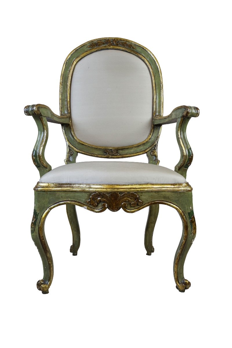 Louis XV Armchair In Carved Wood Lacquered In Gold. Early 18th Century.