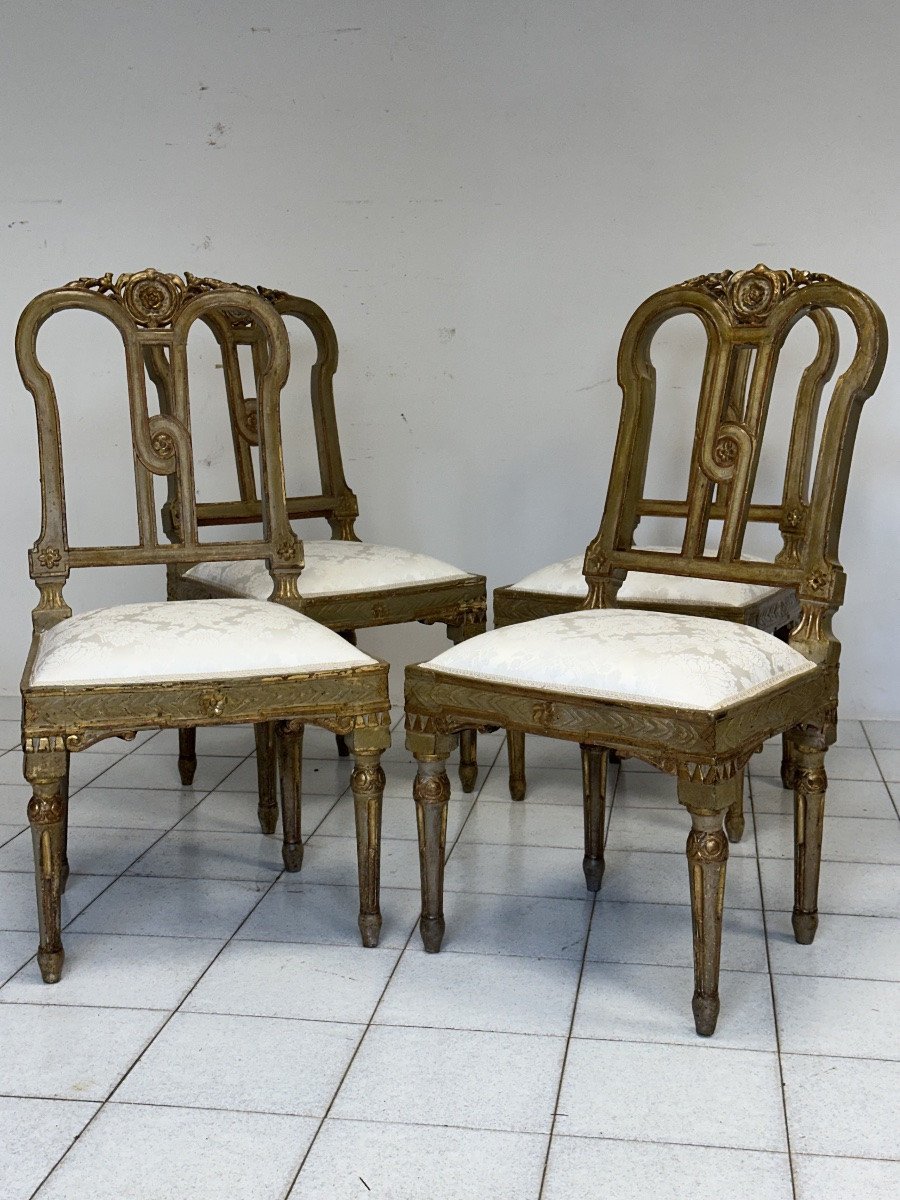 Suite de quatre chaises Louis XVI laquées et dorées. XVIIIe siècle. Restaurées.-photo-7