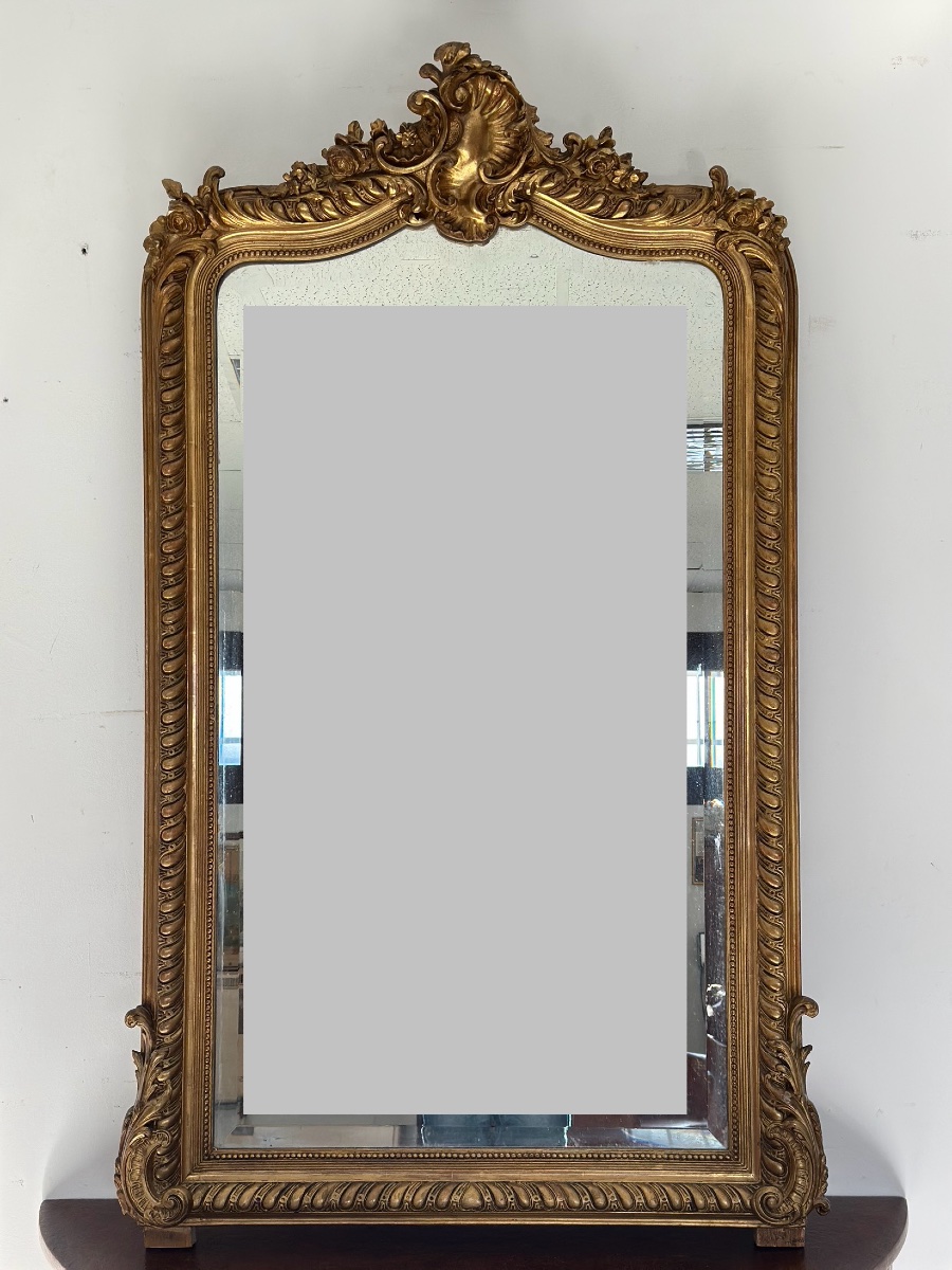Miroir lombard sculpté et doré du XIXe siècle. 145 x 83 cm. Restauré.-photo-7
