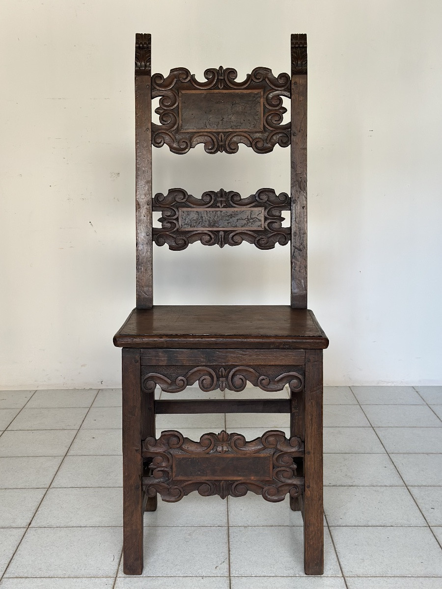 Louis XIV Carved Walnut Satchel Chair. Lombardy, 17th Century.-photo-1