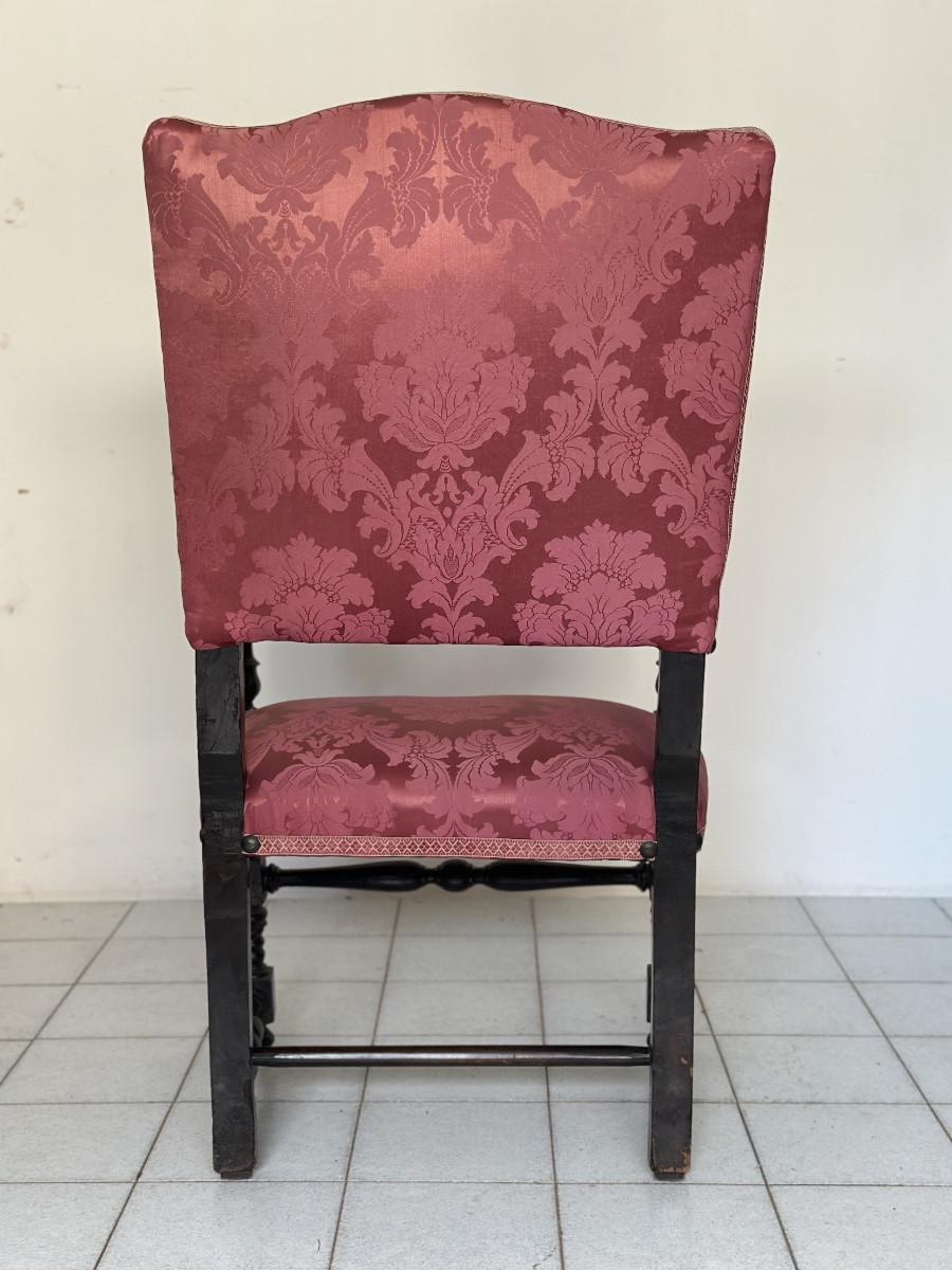 Walnut Throne Chair. Bologna, 18th Century.-photo-5