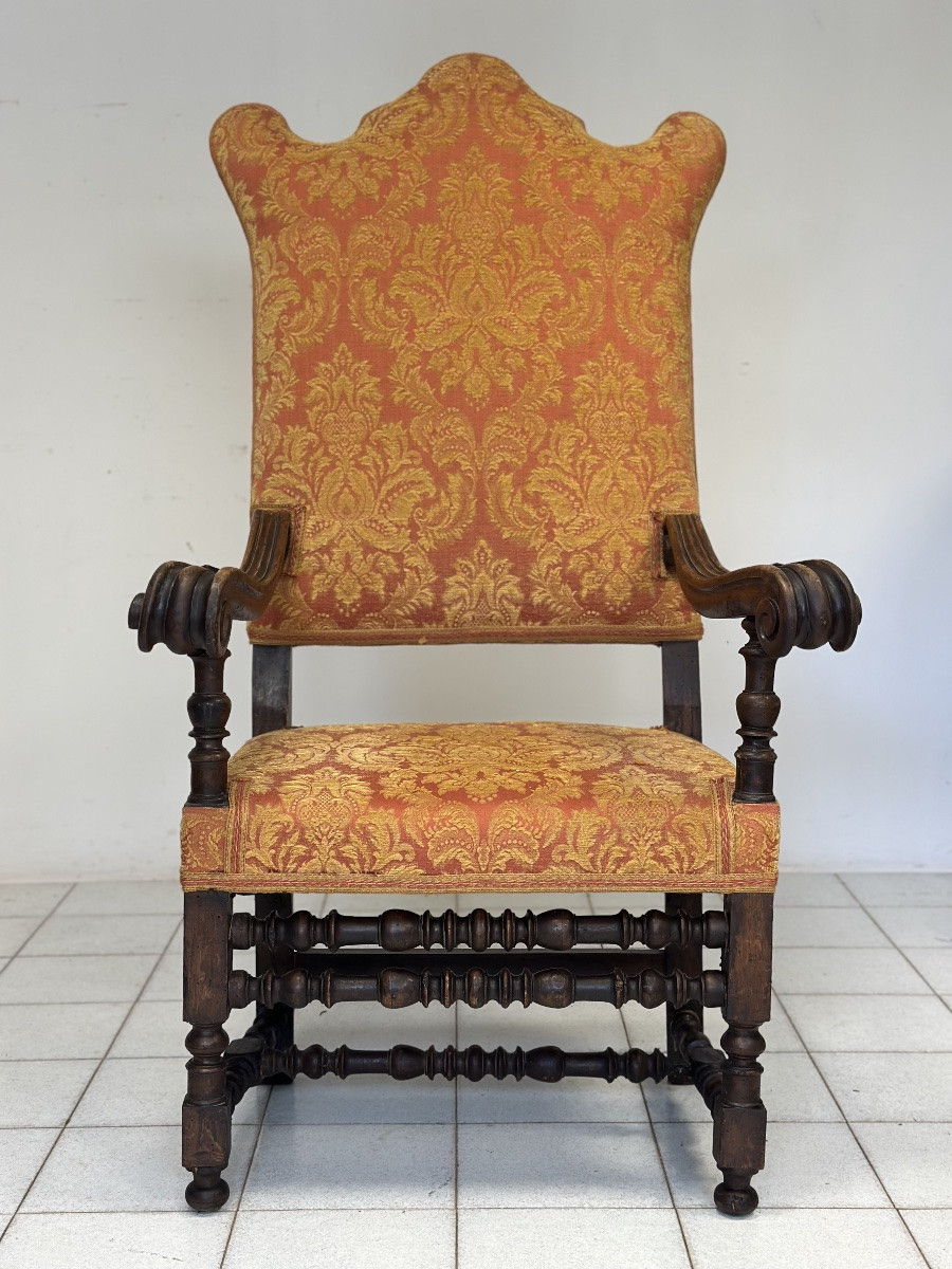 Throne Chair At The Head Of The Table. Modena, 17th Century-photo-1