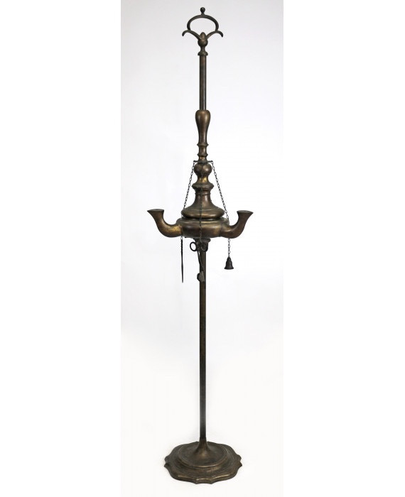 Lampadaire florentin en bronze, H 180 cm. Début XIXe siècle.