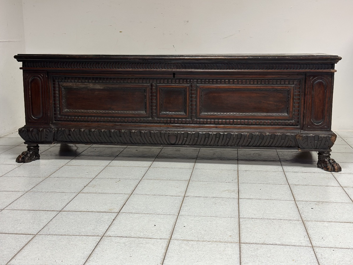 Walnut Chest. Emilia Tuscany Louis XIV Period 17th Century-photo-5