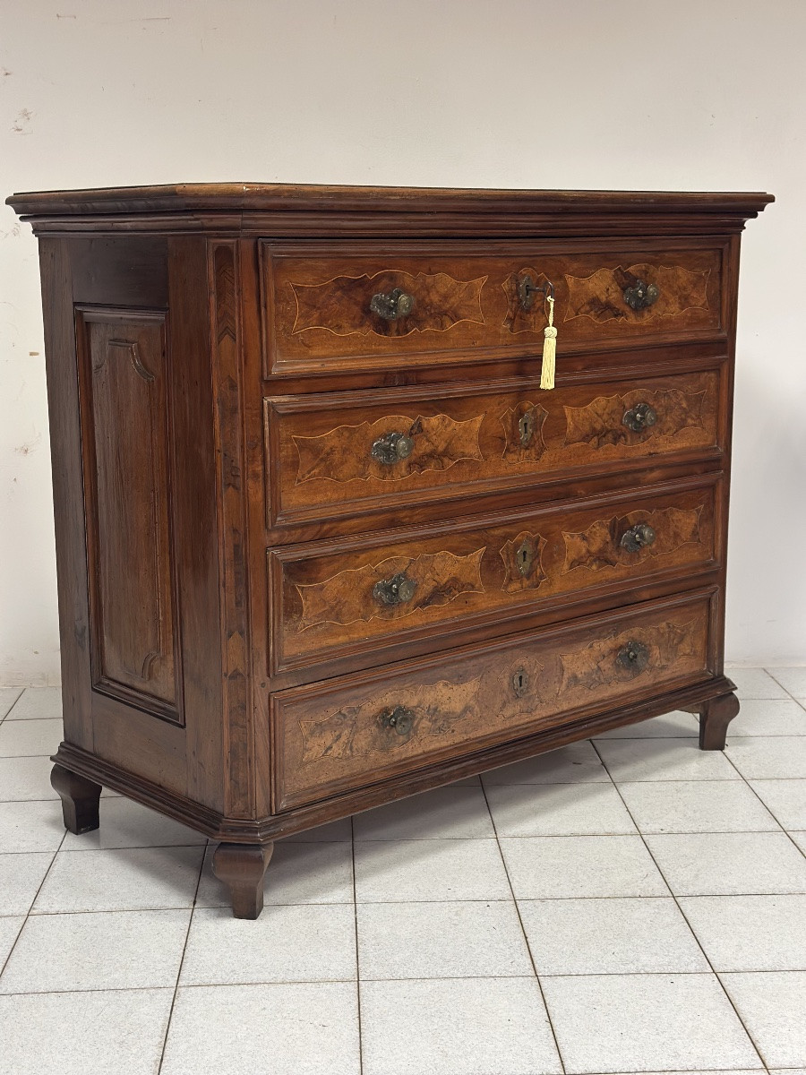 Commode lombarde de style Louis XV. Milan, début du XVIIIe siècle.-photo-7