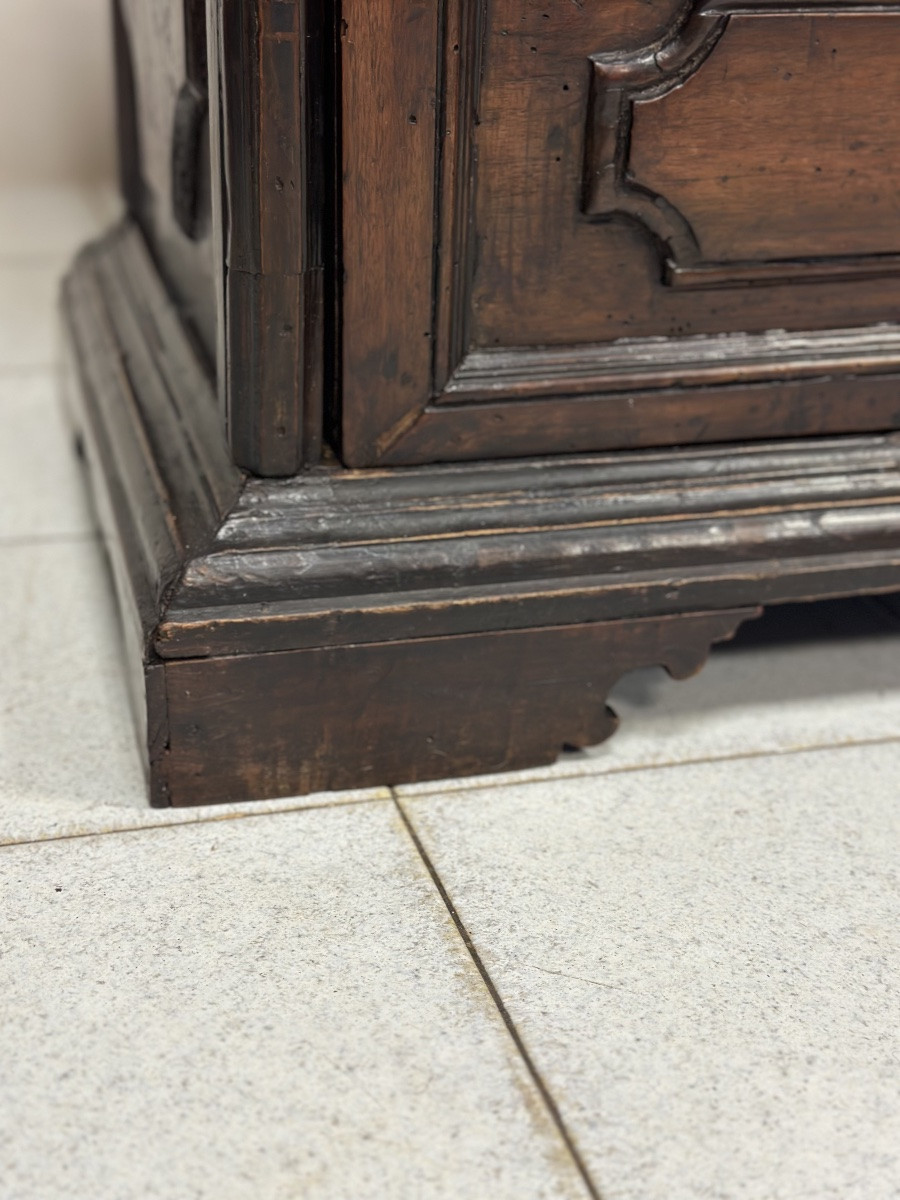 Three-drawer Sideboard From Emilia, 17th Century-photo-4