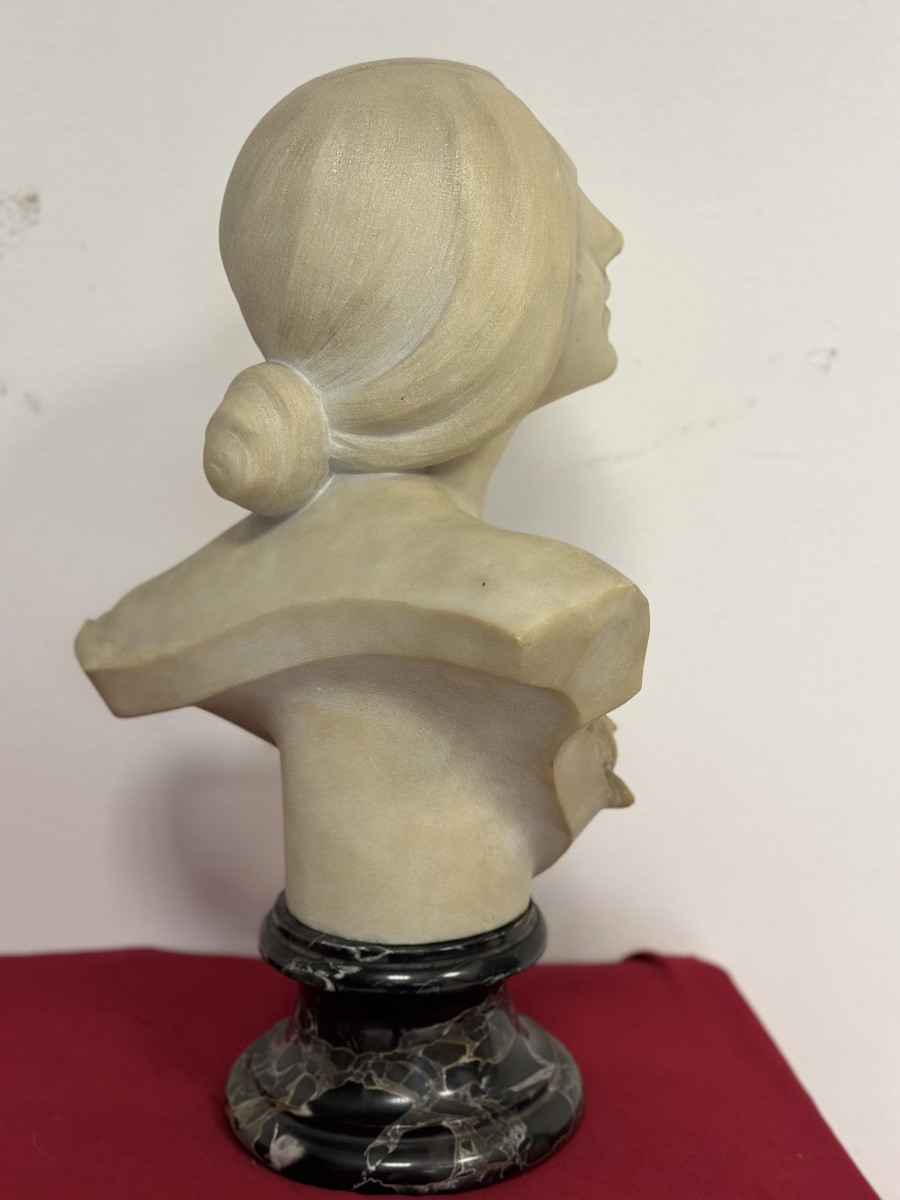 Buste en marbre de Carrare. Le beau florentin Emilio Fiaschi, 1858. 1941.-photo-4