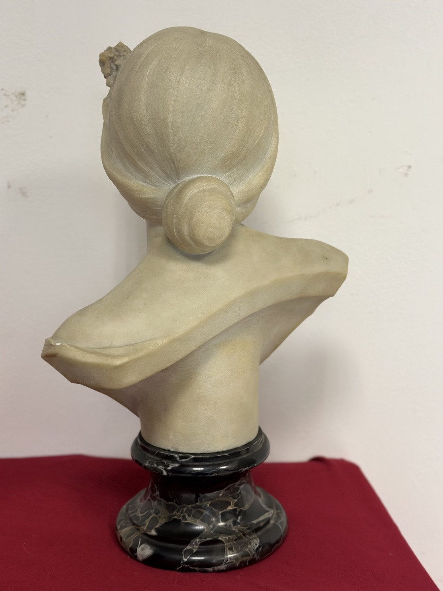 Buste en marbre de Carrare. Le beau florentin Emilio Fiaschi, 1858. 1941.-photo-5