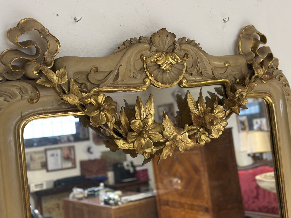 Miroir laqué et doré. Sienne, début du XIXe siècle.-photo-4