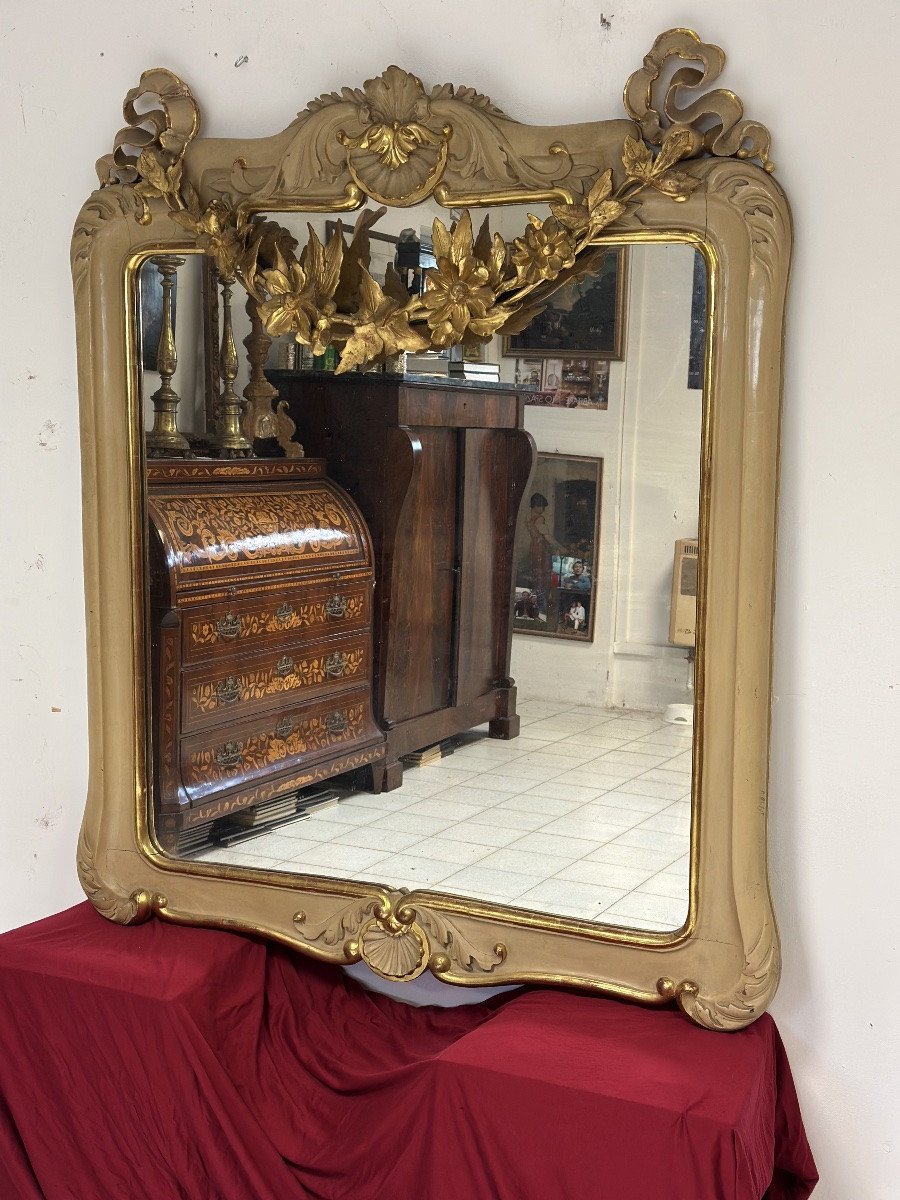 Miroir laqué et doré. Sienne, début du XIXe siècle.-photo-3