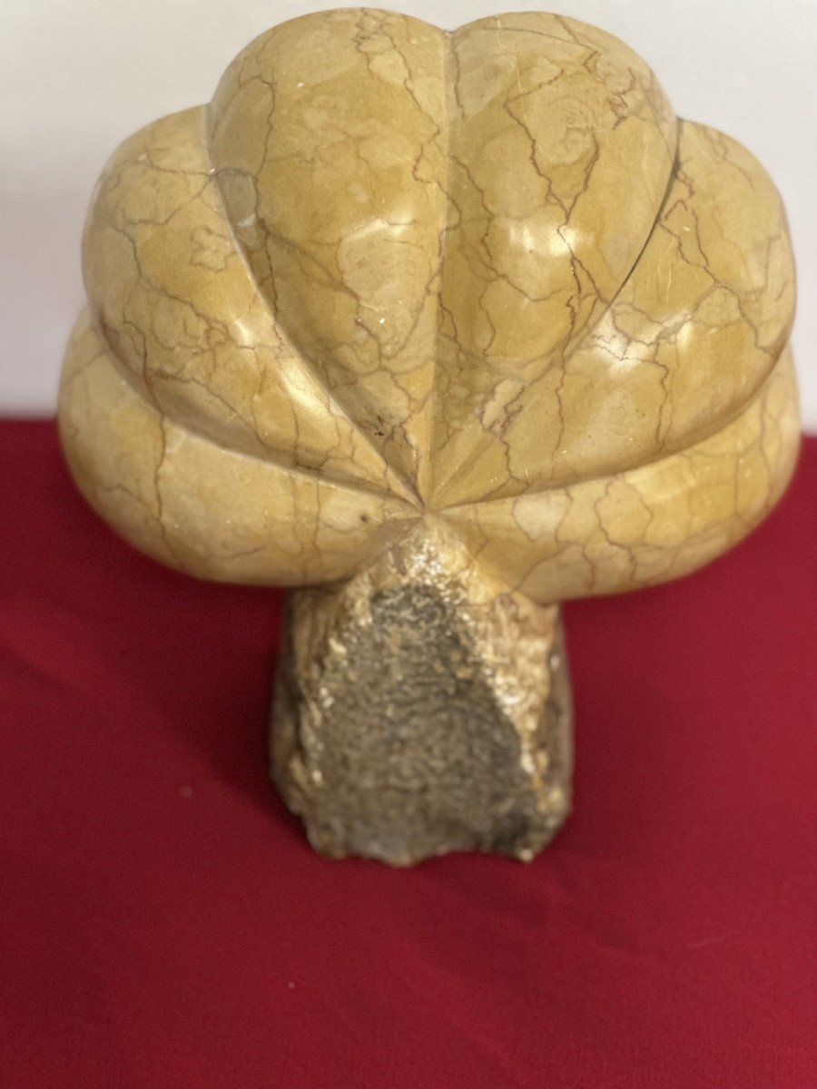 Holy Water Stoup In Yellow Siena Marble. 19th Century-photo-7