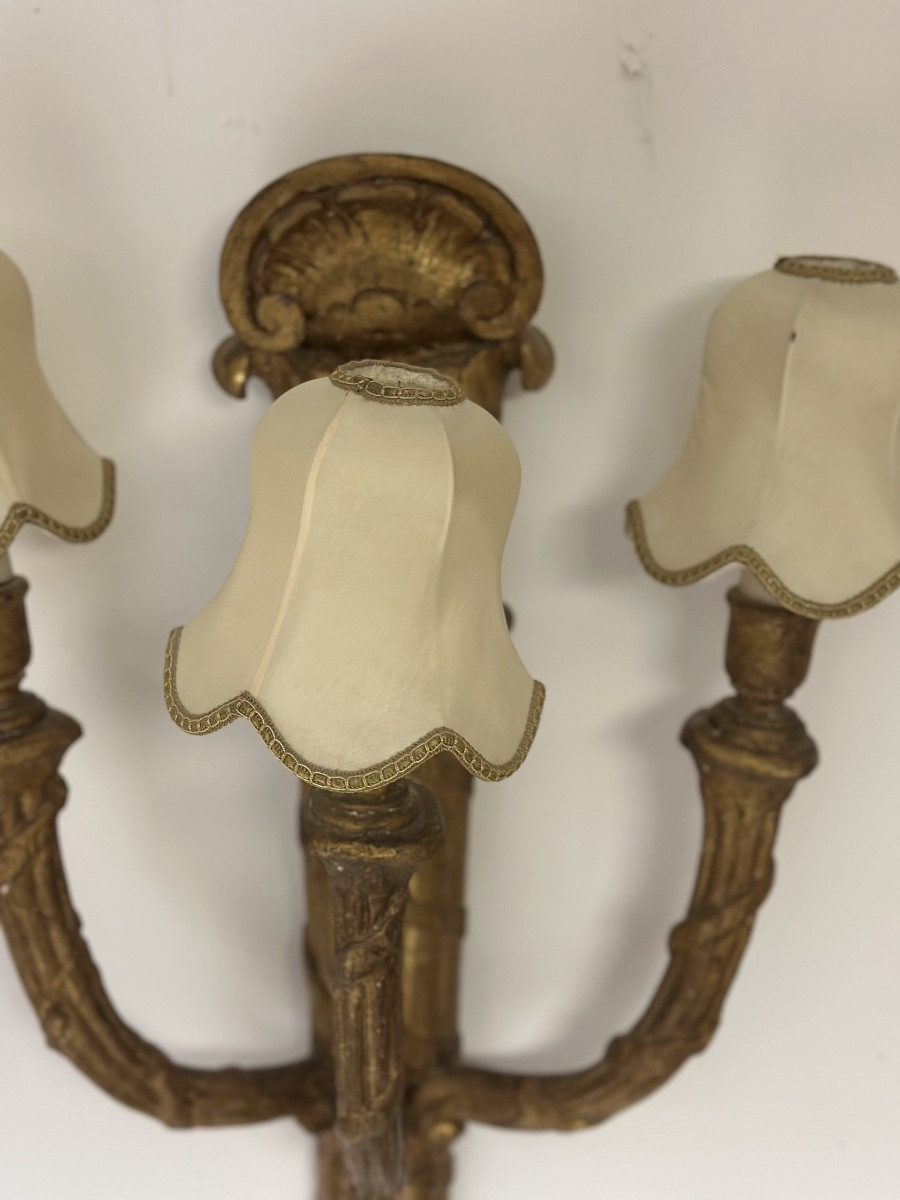Grande applique murale Louis XVI en bois sculpté et doré-photo-7