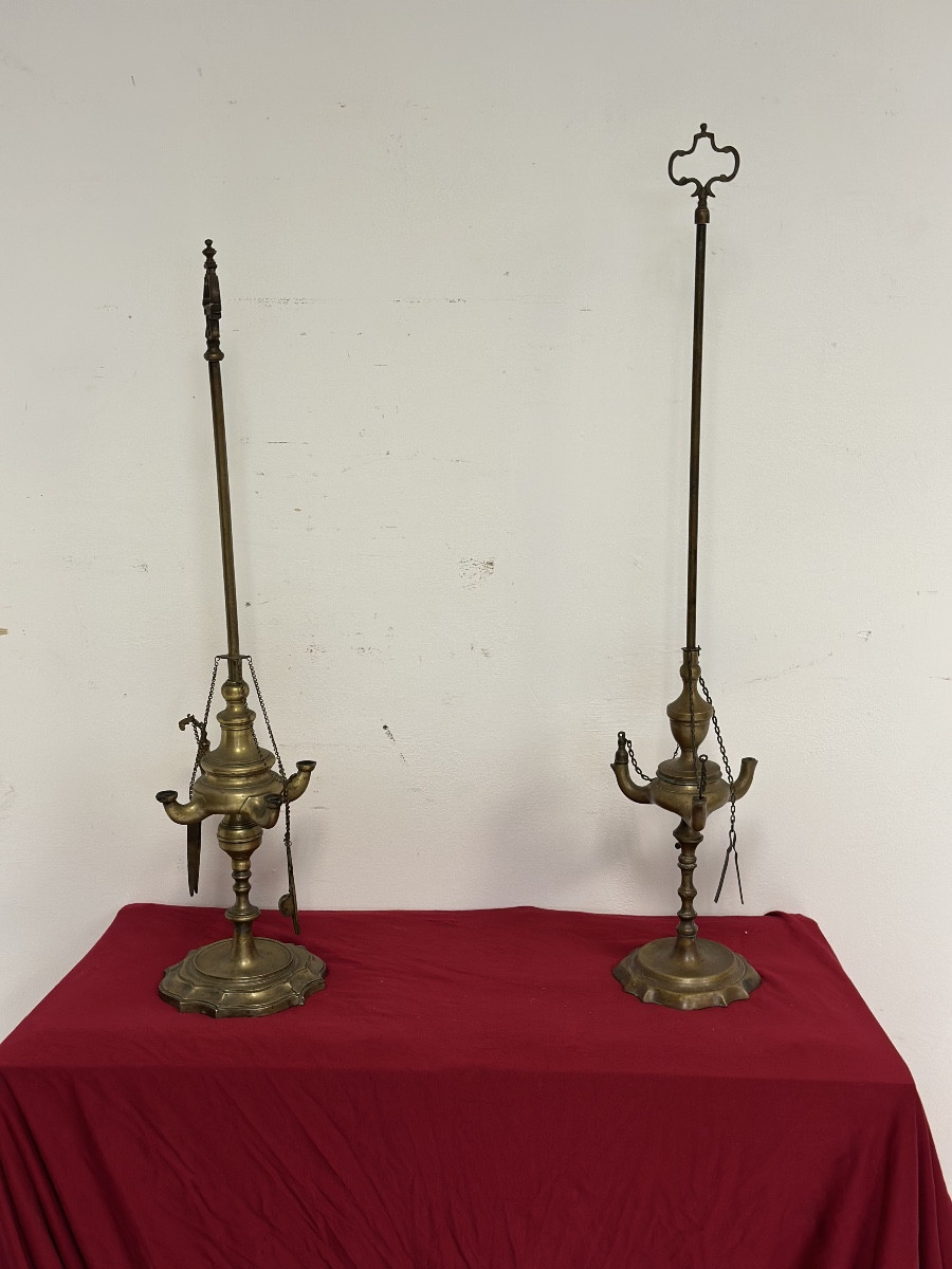 Pair Of Florentine Bronze Oil Lamps From The First Half Of The 18th Century