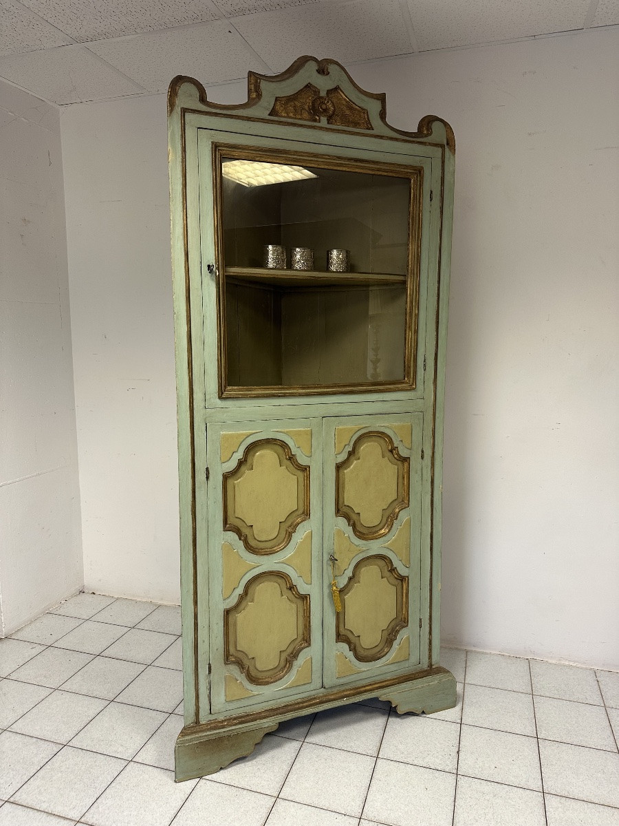 Tuscan Gold Lacquered Display Corner Cabinet From The Early 19th Century-photo-3