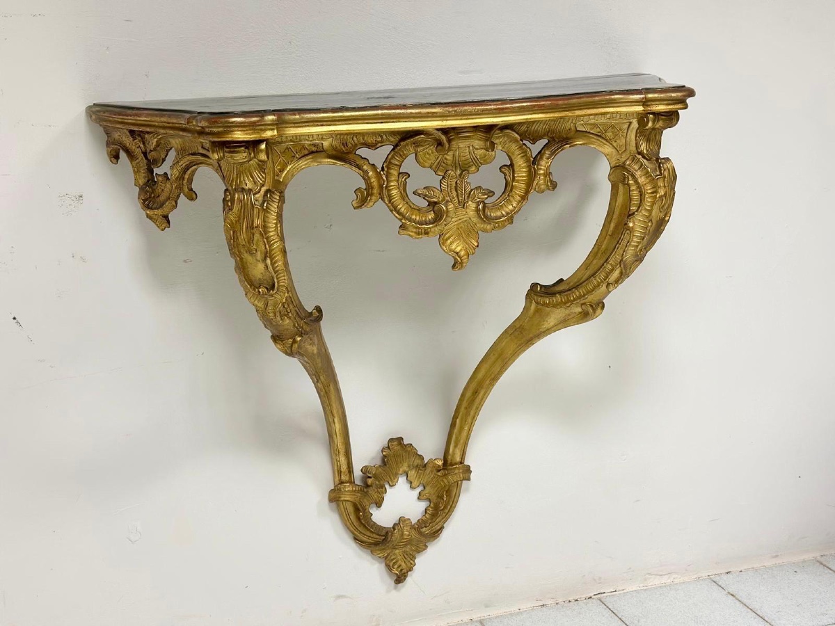 Louis XV Drop-shaped Console Table. Lombardy, 18th Century-photo-2