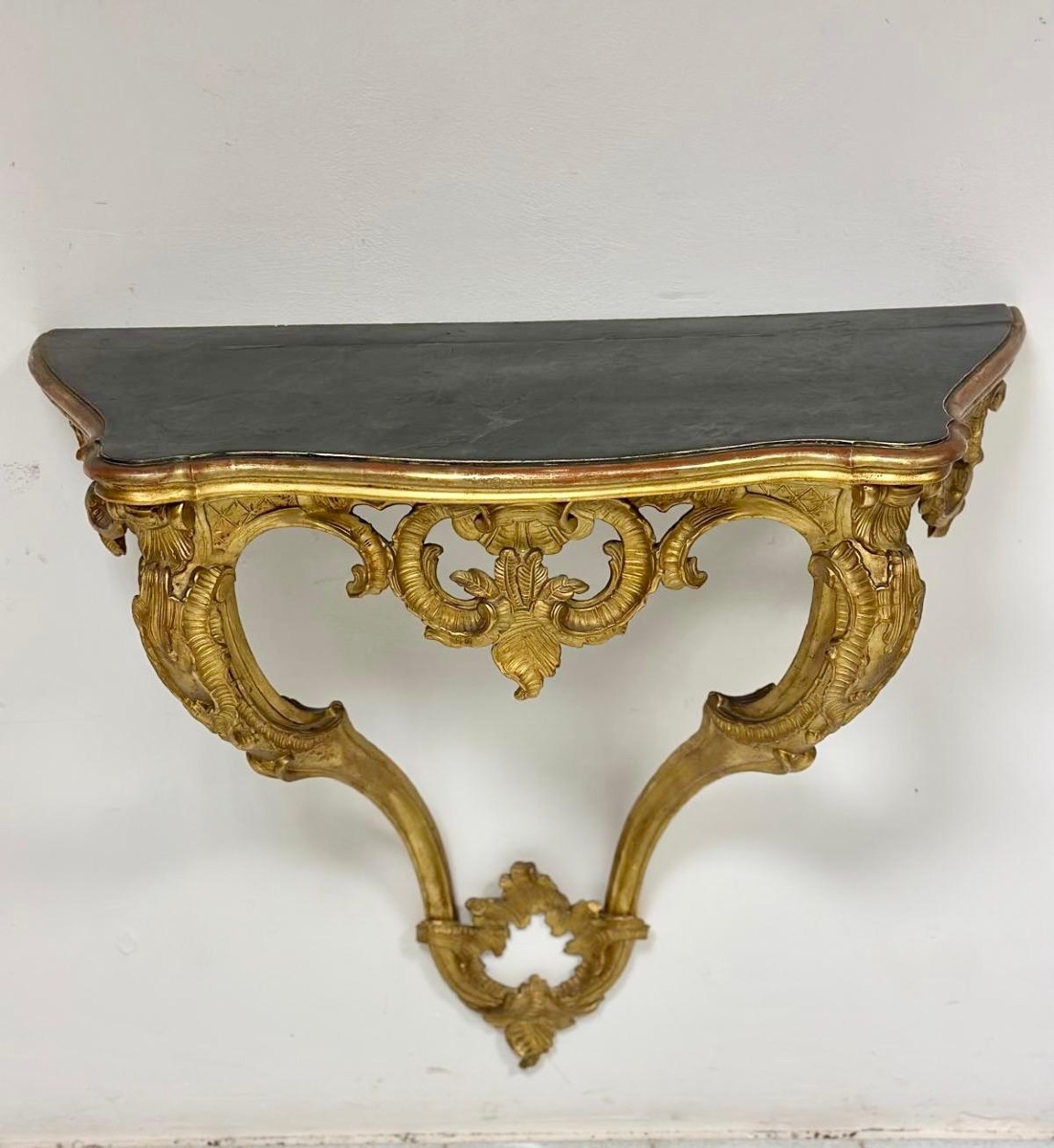 Louis XV Drop-shaped Console Table. Lombardy, 18th Century-photo-1
