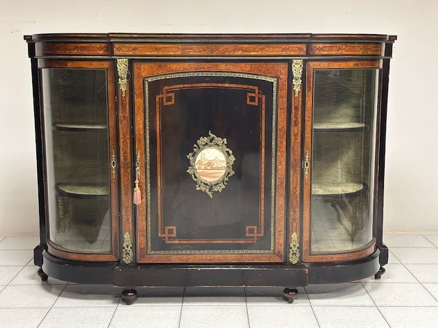 Napoleon III Servant From The 19th Century