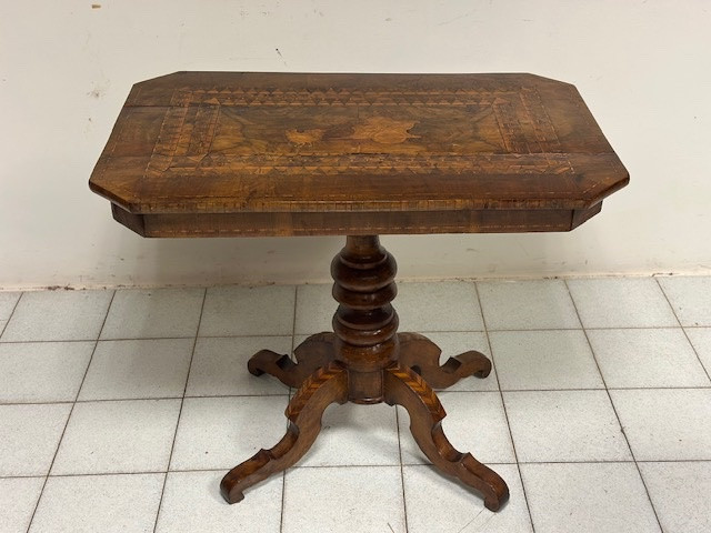 Inlaid Table. 19th Century Rolo.-photo-2
