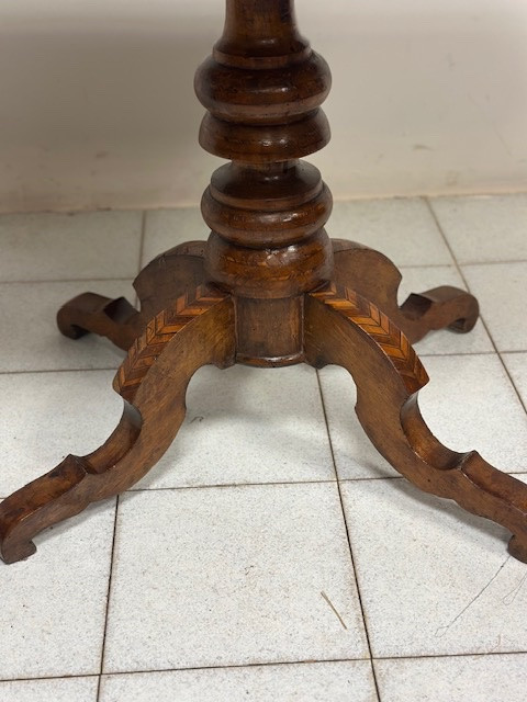 Inlaid Table. 19th Century Rolo.-photo-3