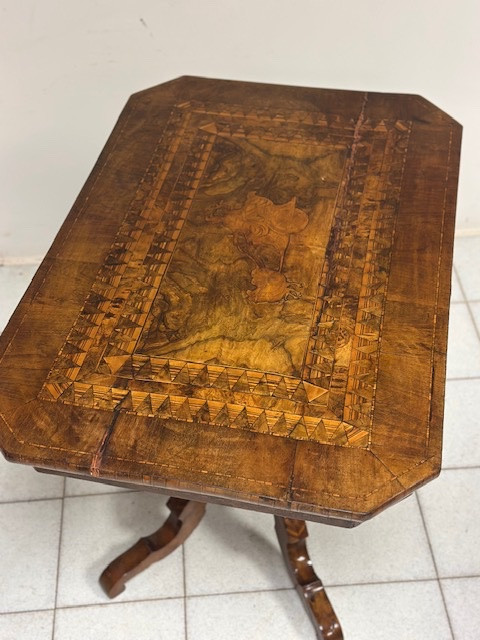 Inlaid Table. 19th Century Rolo.-photo-1