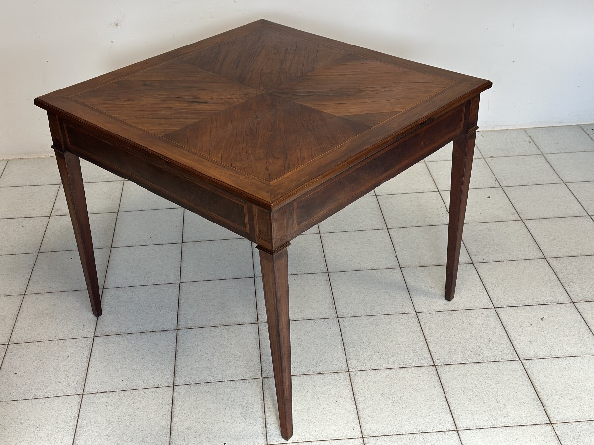 Table basse Louis XVI. XVIIIe siècle