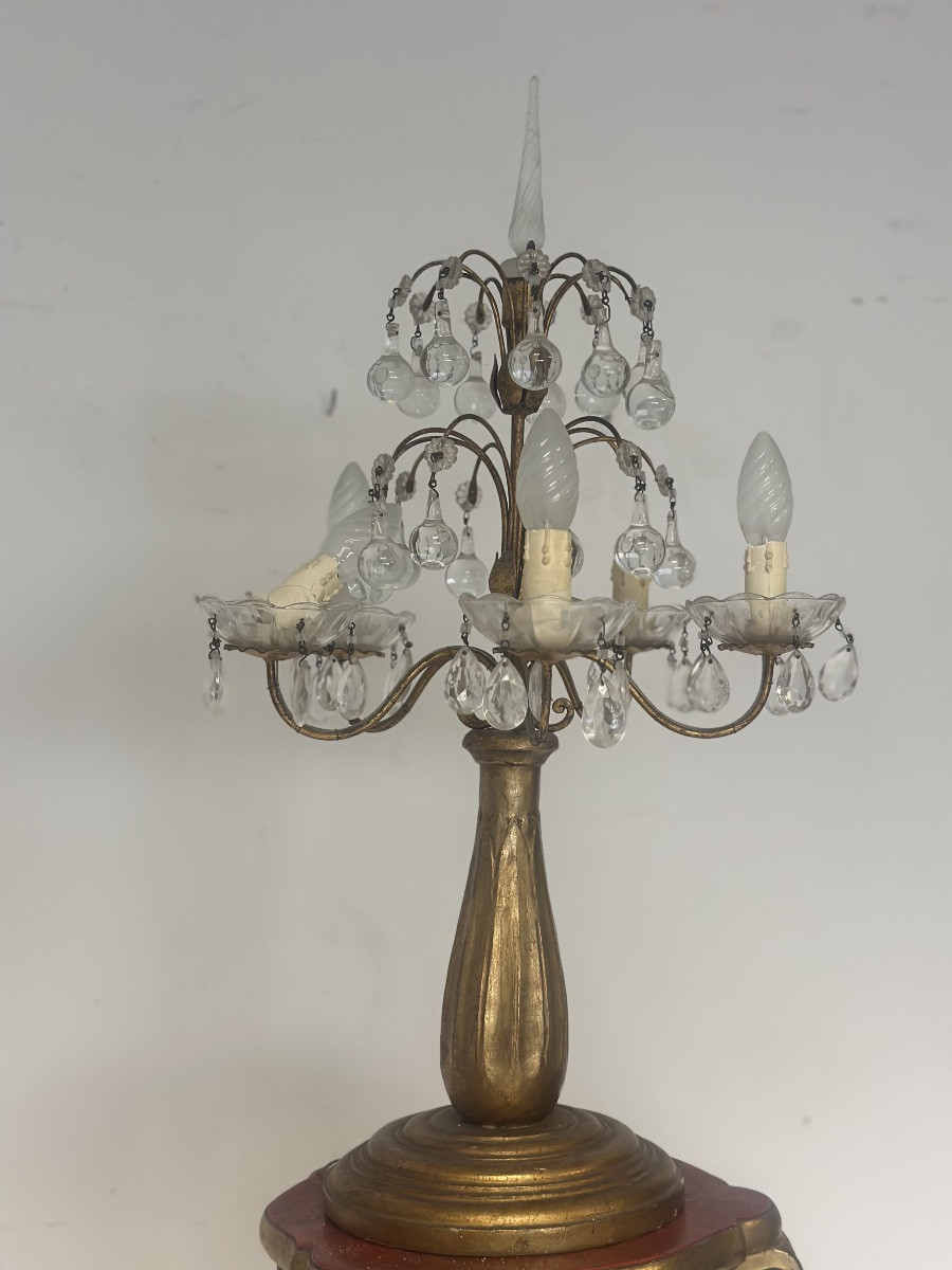 Lampadaire en bois sculpté et doré. Lombardie, XIXe siècle.-photo-4