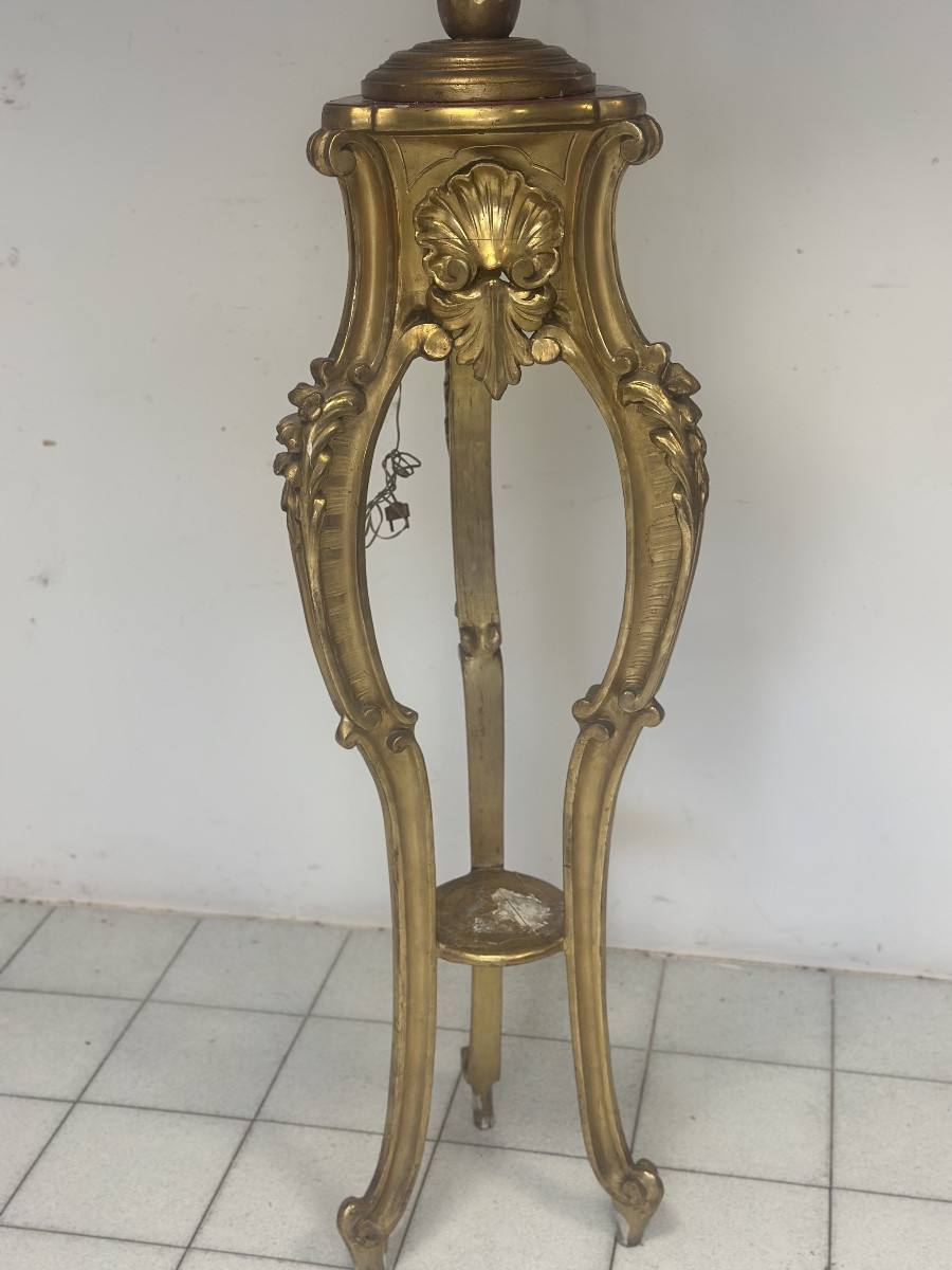 Lampadaire en bois sculpté et doré. Lombardie, XIXe siècle.-photo-6