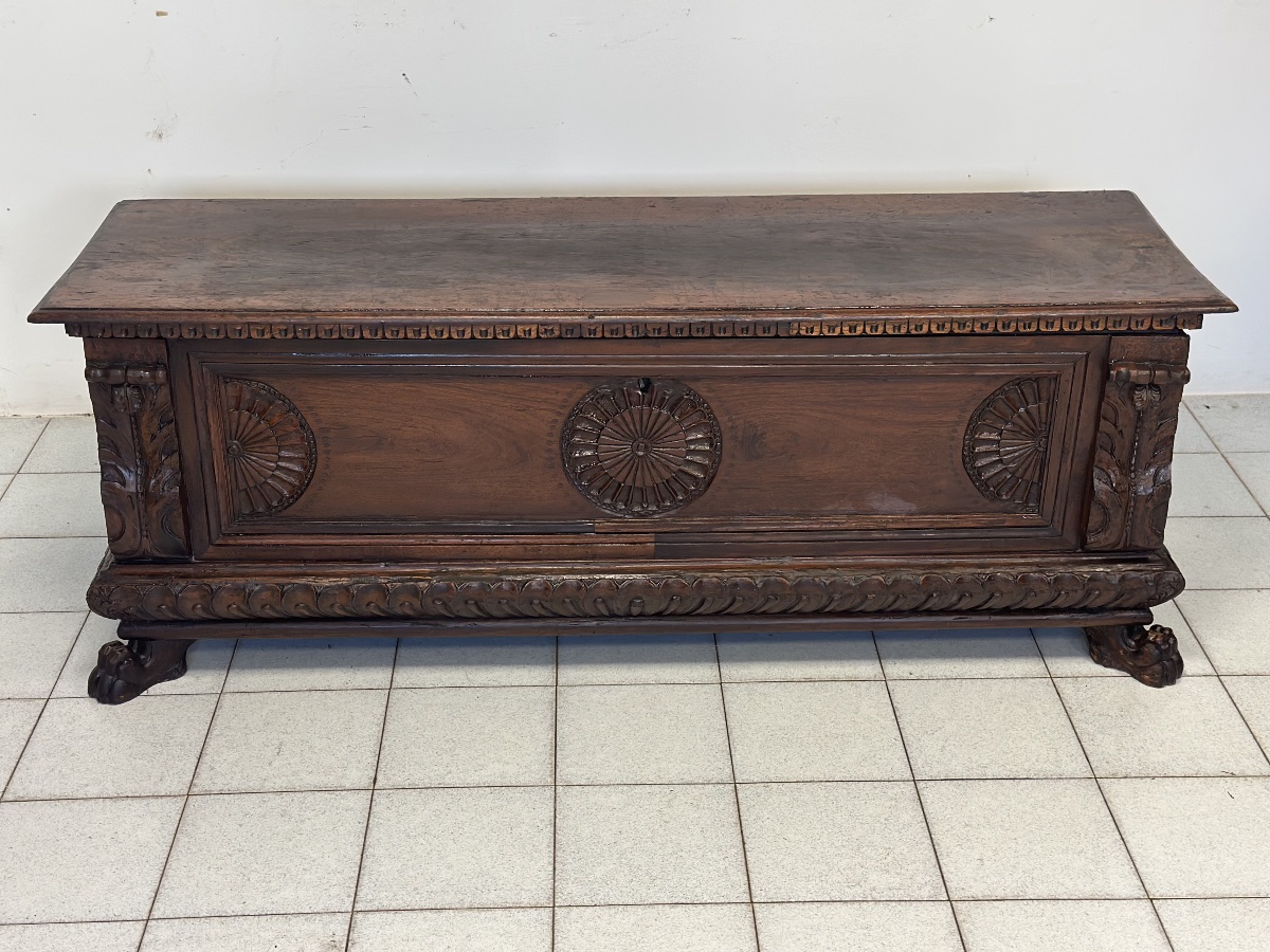 Carved Lombard Chest From Brescia, Early 17th Century-photo-2