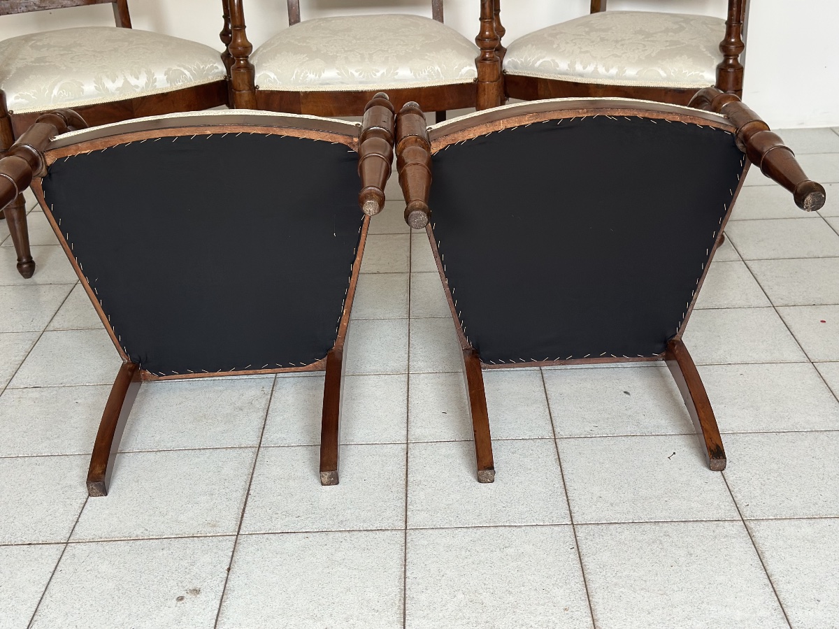 Ensemble de cinq fauteuils lombards d'époque Charles X en noyer. Première moitié du XIXe siècle-photo-5