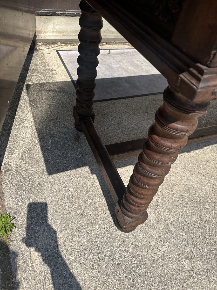 Louis XIV Baroque Writing Desk, 17th Century. 217x77-photo-2