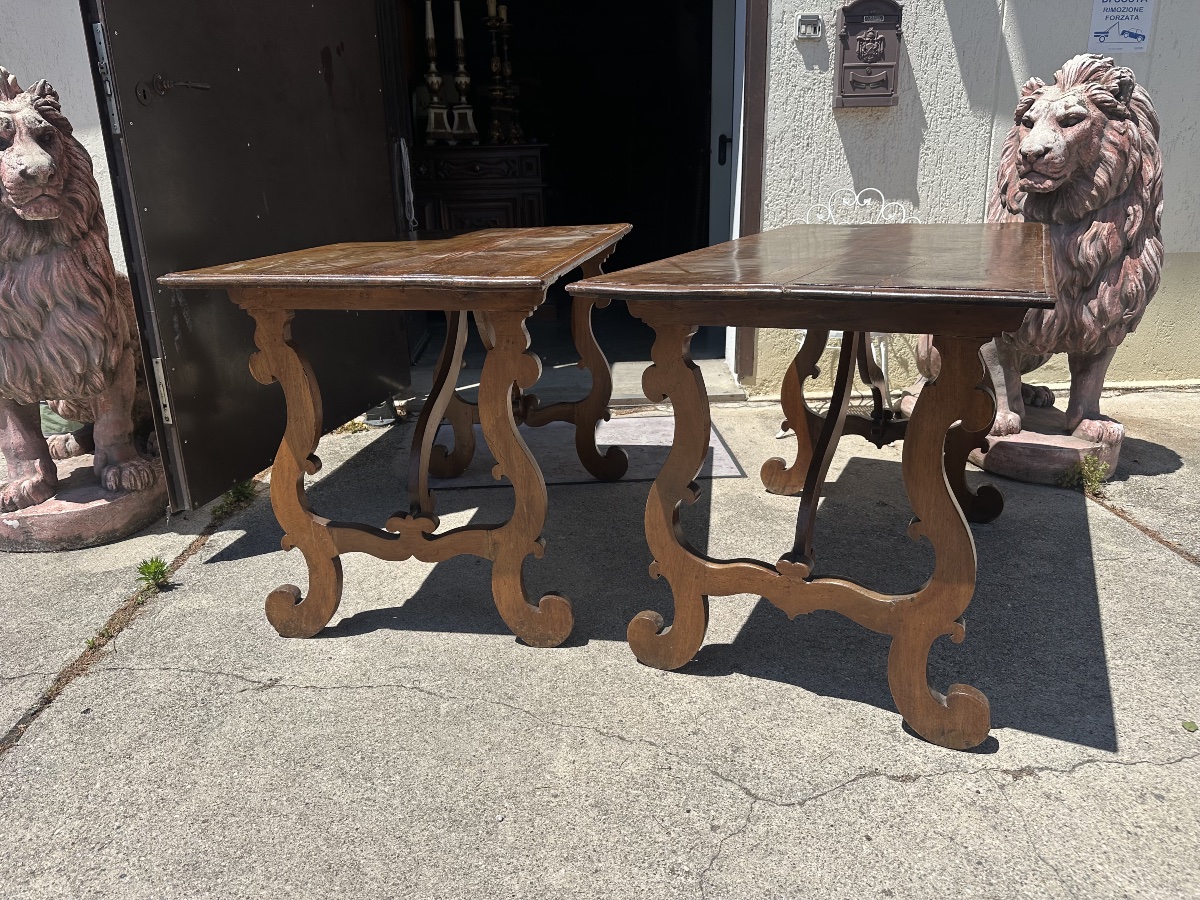 Pair Of Luigi XIV-style Emilia "lira" Tables, Late 17th Century, 600