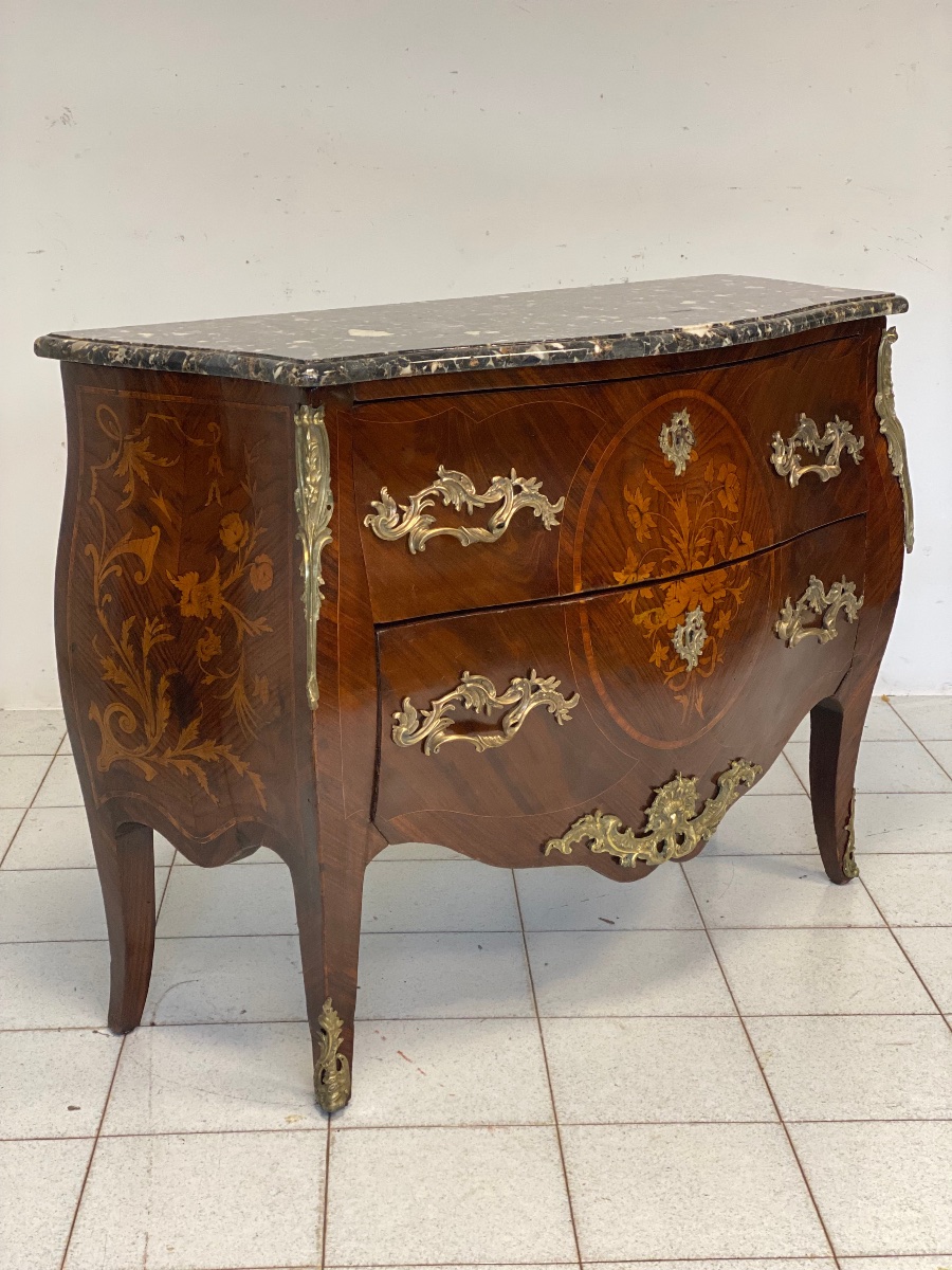 Commode galbée (façade et côtés) d'époque Napoléon III (XIXe siècle), restaurée.-photo-1
