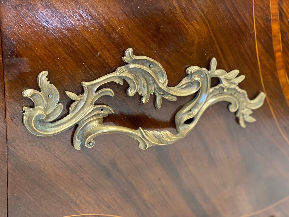Commode galbée (façade et côtés) d'époque Napoléon III (XIXe siècle), restaurée.-photo-7